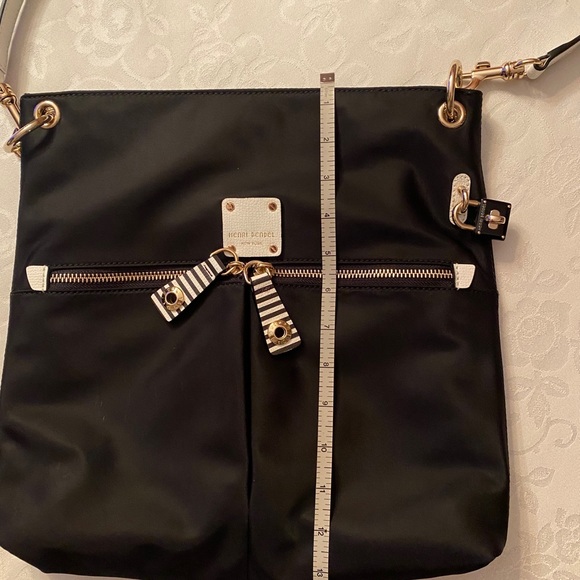 💕SOLD💕Henri Bendel Jetsetter Crossbody -Black - Picture 12 of 14